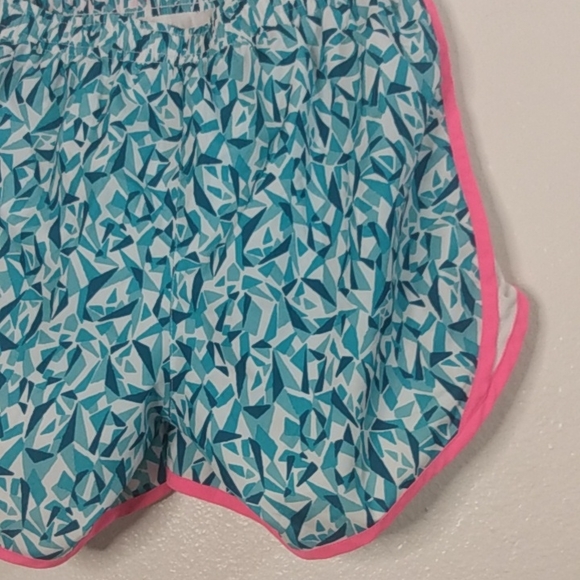 Nike Tempo running shorts for girls Allover Print 2 with an inner brief size XL - Picture 6 of 12